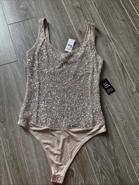 Express Sequin Scoop Neck Bodysuit - Champagne